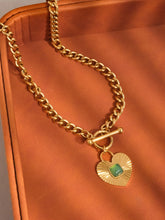 18k Green Kat Heart Necklace