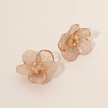 Mocha Mini Flower Studs