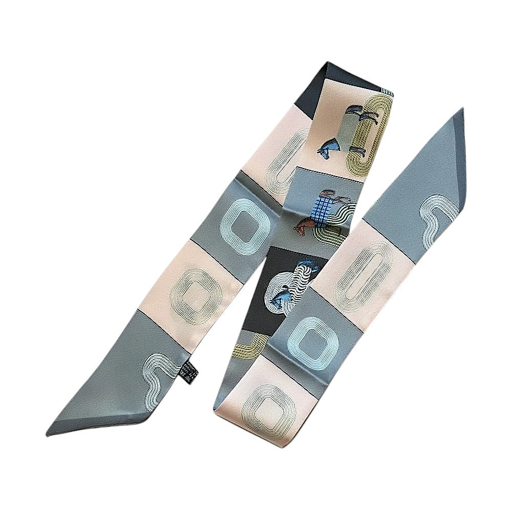 Grey Geometric Horse Twilly