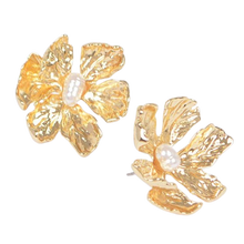 Vintage Pearl Flower Earrings