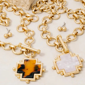 Pearl Square Toggle Necklace